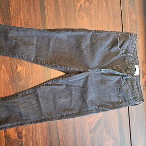 Abercrombie Jeans 6/28 Distressed Black